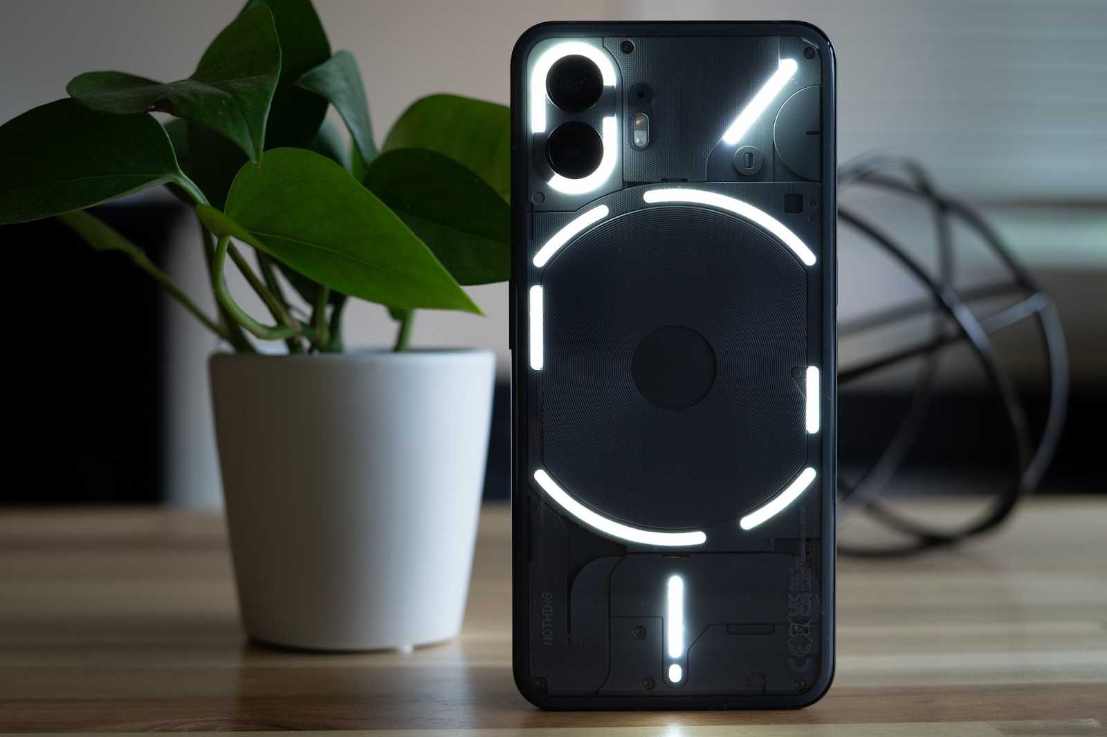 Nothing Phone (2) dan Phone (2a) menerima pembaruan