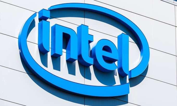 Intel memangkas jumlah karyawan untuk mendanai pemulihan