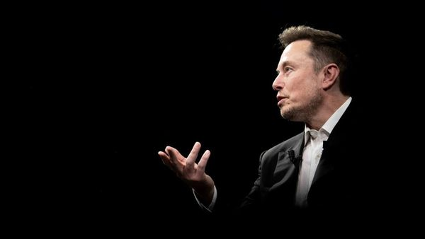 Elon Musk mengajukan gugatan antimonopoli terhadap Microsoft