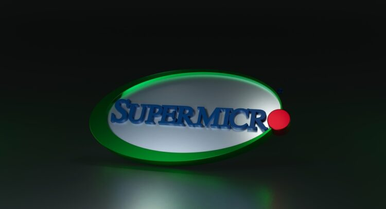 Super Micro meraup untung berkat auditor baru