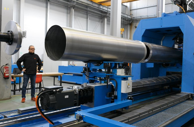 Batang bor terbesar di dunia