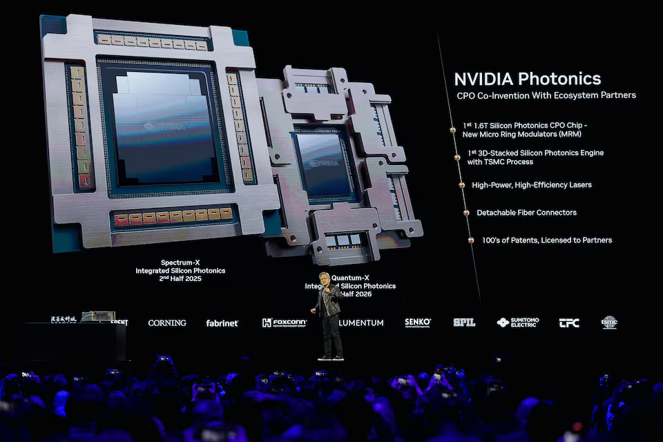 CEO Nvіdіа mеngаtаkаn bahwa teknologi сhір орtіk hemat daya